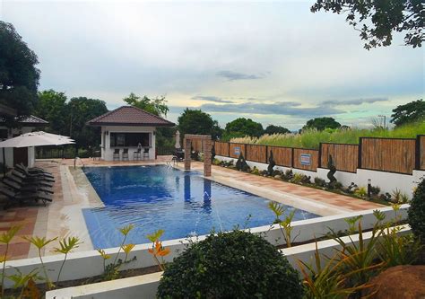 Nauvoo Farm Resort Pool: Pictures & Reviews .